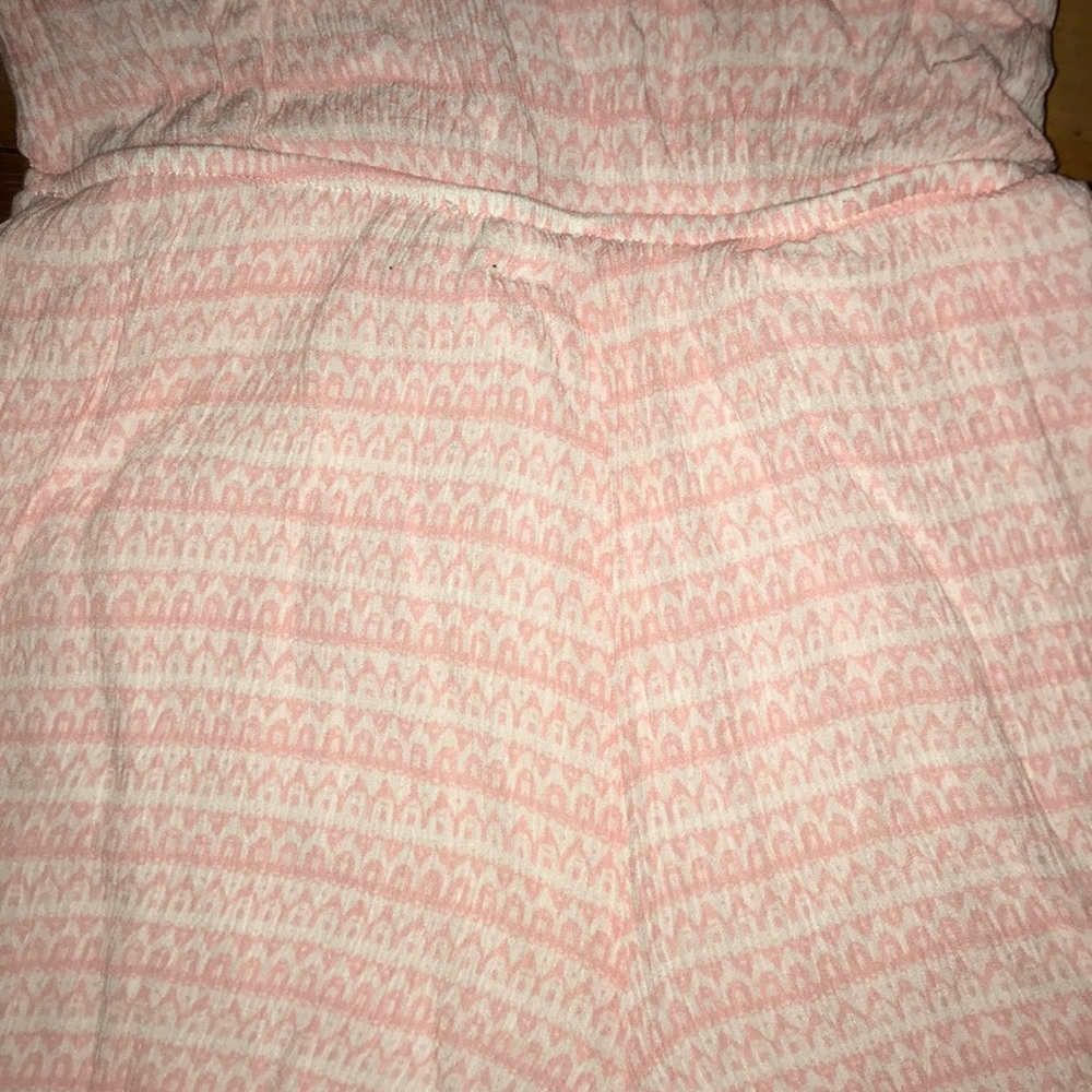 Pink romper - Picture 3 of 4
